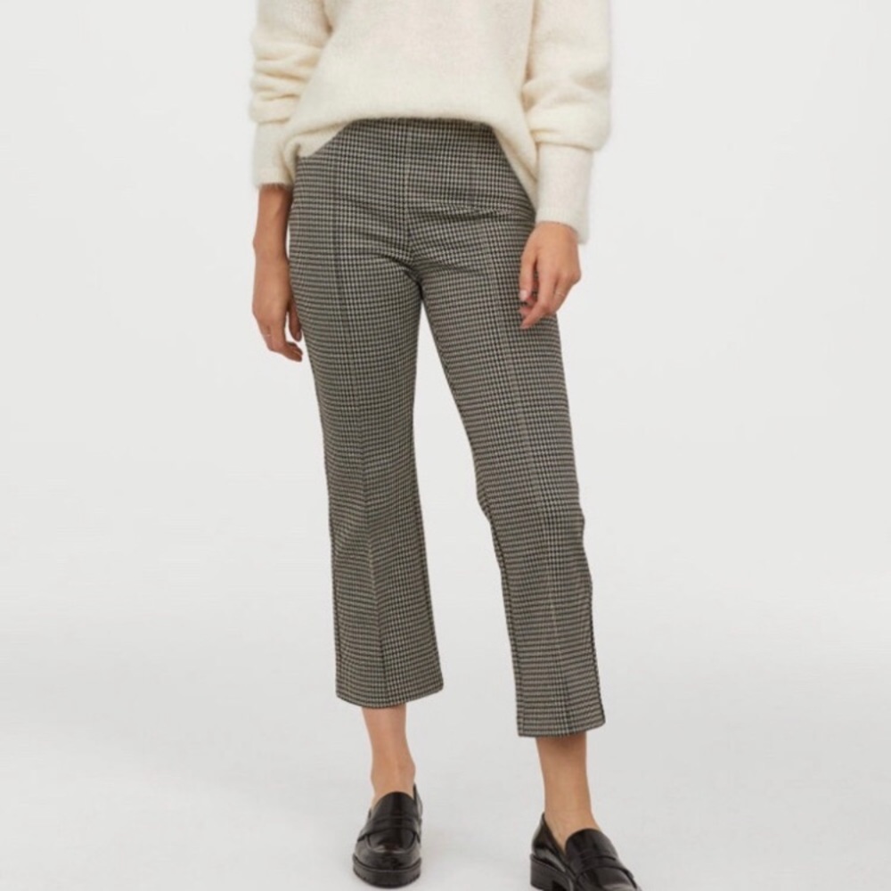 Houndstooth Flare Cropped Pants